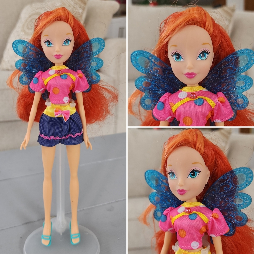 Rainbow Winx Club City Girl Bloom Fairy Doll Butterfly Italian Version Red Hair